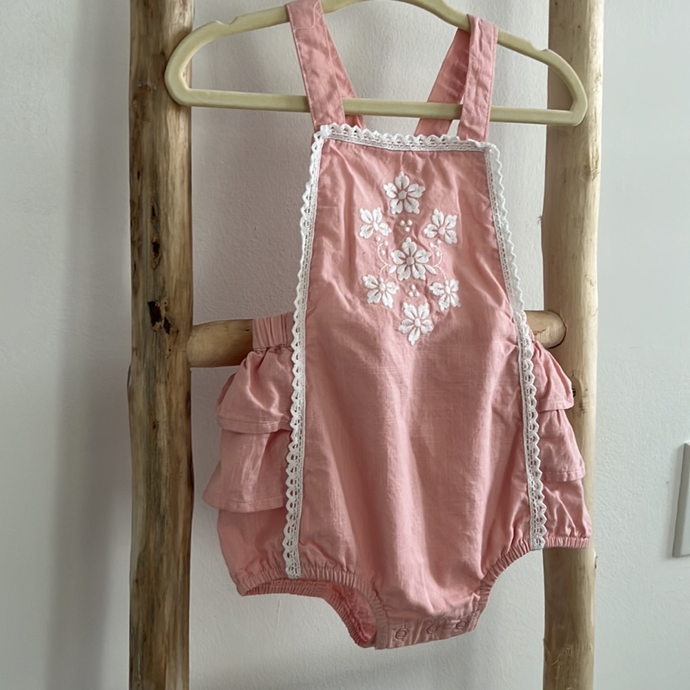 Boho Romper with Embroidery Size 6-9 months - Picture 2 of 7